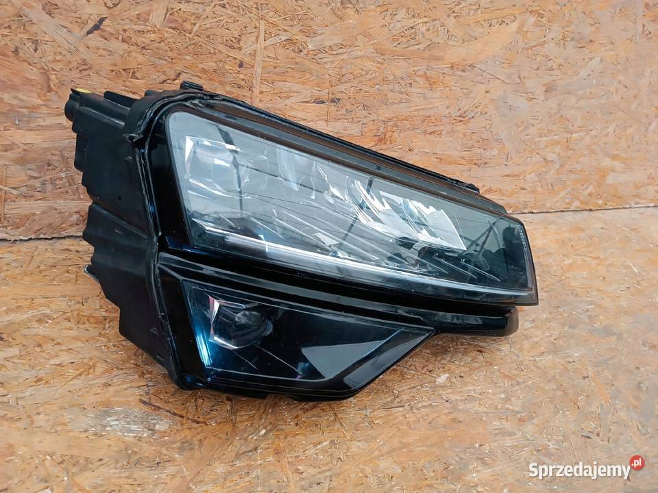 7P5941591AD LAMPA REFLEKTOR PRAWY PRZÓD EU SKODA Nowy Tomyśl