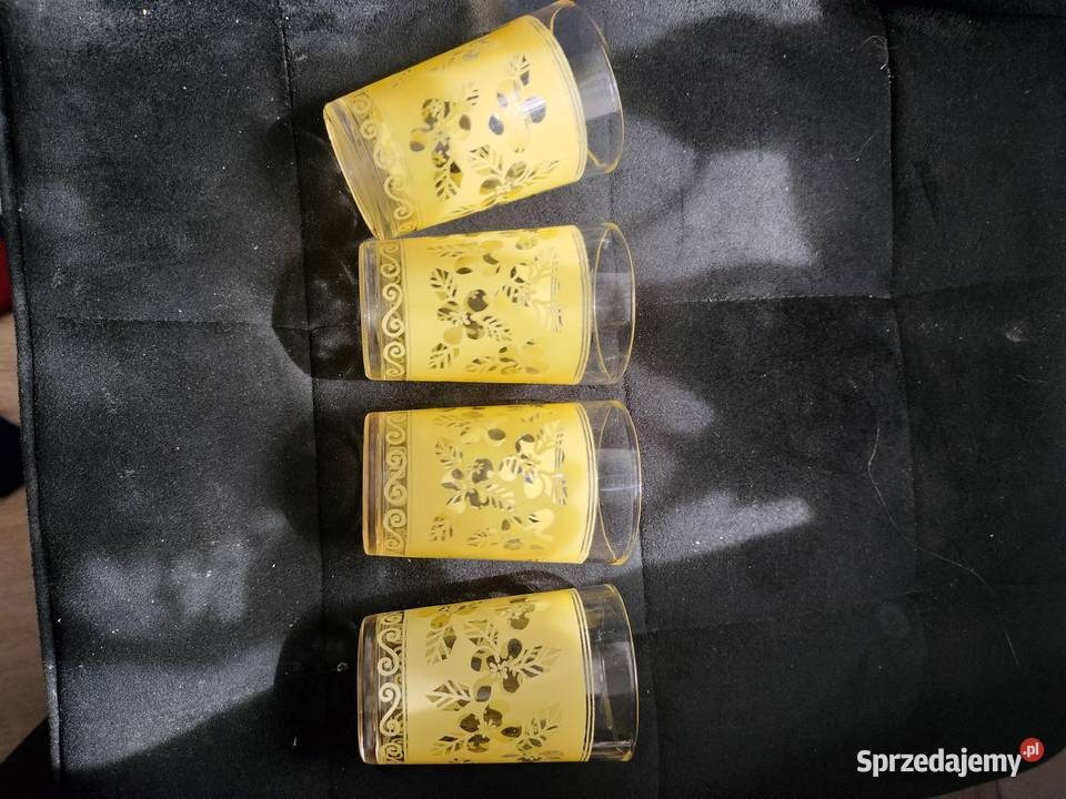 Zestaw szklanek z PRL Choszczno