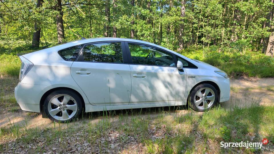 Toyota Prius 3 hybryda prywatny bezwypadkowy Katowice