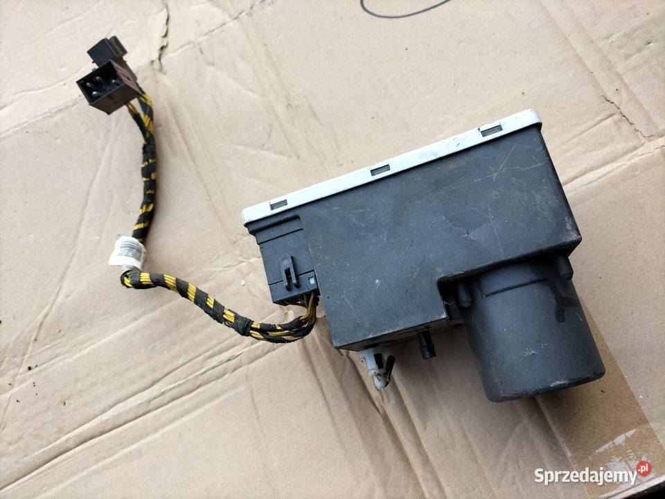 AUDI 4A0862257P 3 KOSTKI POMPA Pompka Kamień-Kolonia sprzedam