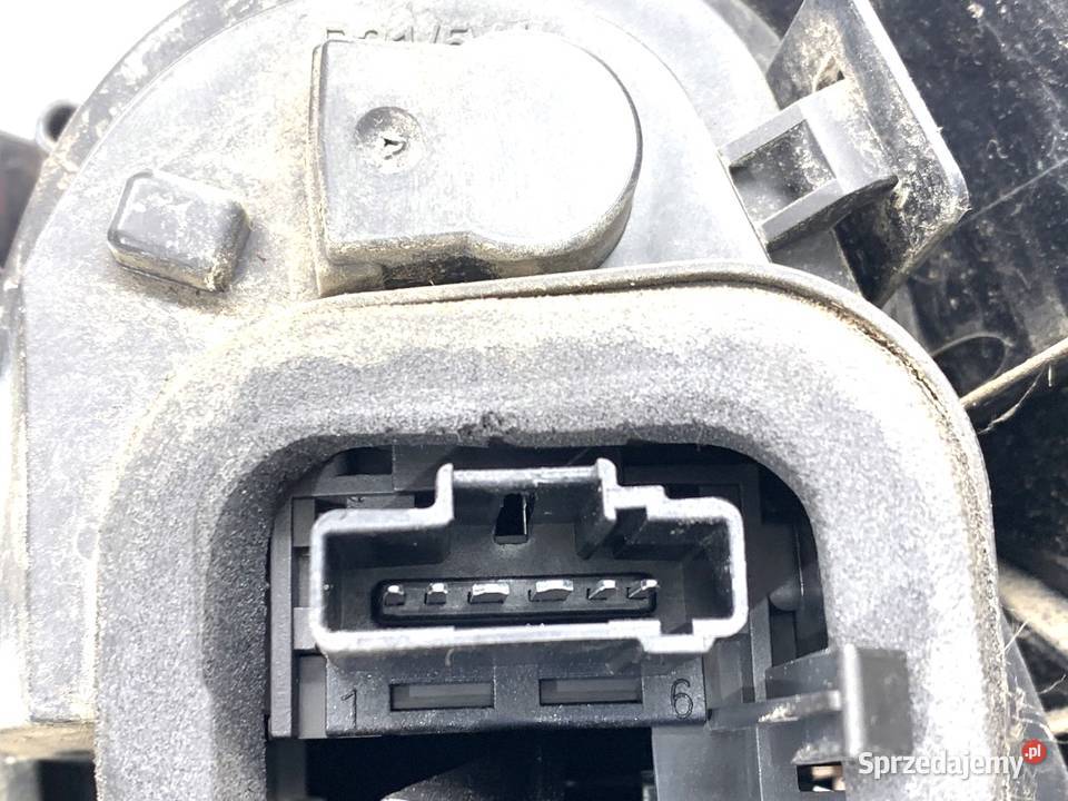 LAMPA LEWY TYŁ CITROEN C4 II Hatchback ŚWIATŁO