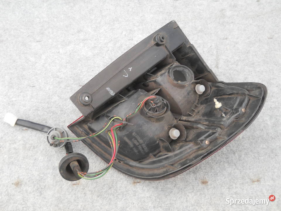 MAZDA 626 V GF KOMBI LAMPA TYŁ LEWA R2265R Oświetlenie dolnośląskie Siechnice