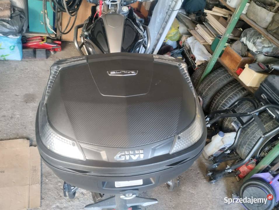 Kufer centrralny Givi Blade Kraków