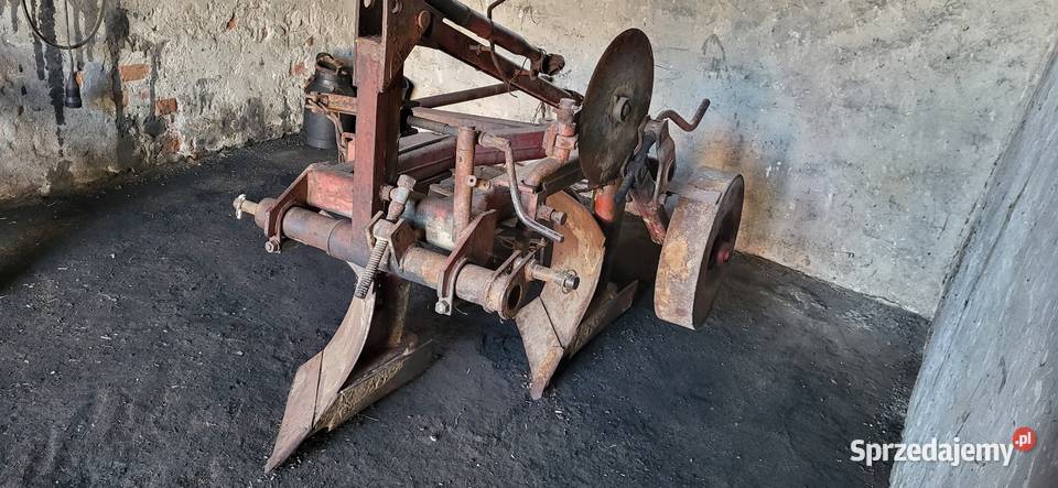 Pług dwuskibowy Grójec Wielki