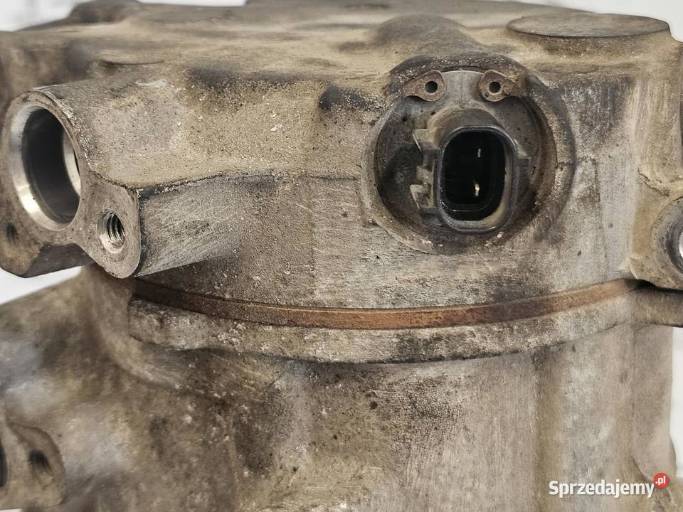 LEXUS IS 22 D 2ADFHV 177 06r sprężarka