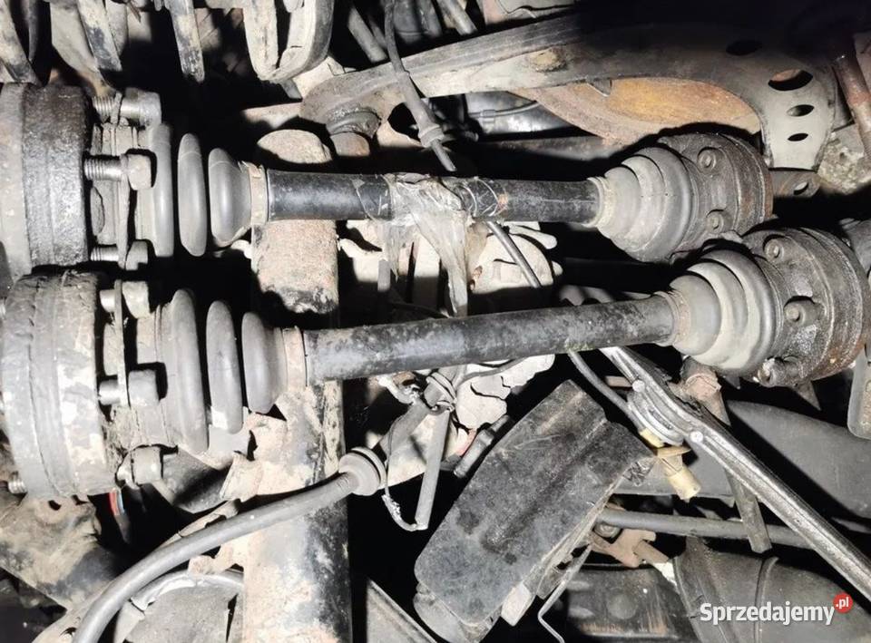 Półoś lewa prawa BMW e34 osobowe Układ napędowy sprzedam