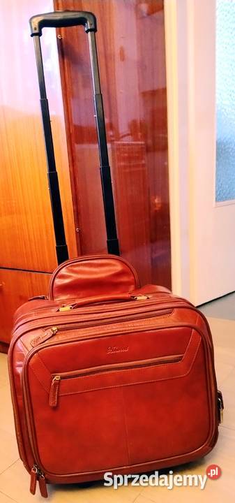 Sprzedam Skórzana walizka neseser na kółkach Sport i Wypoczynek Bydgoszcz