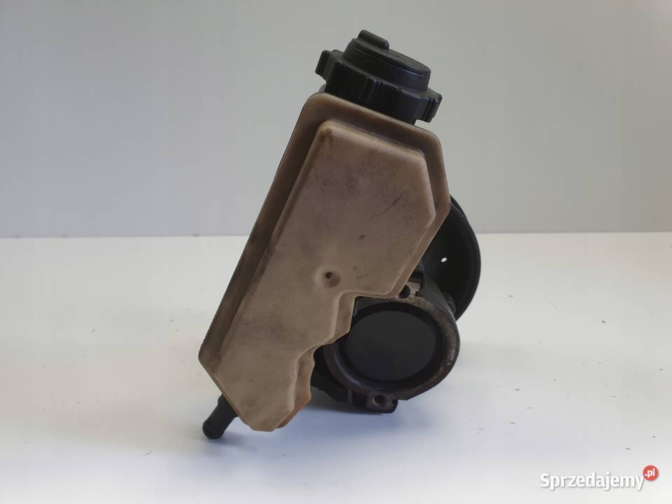 Opel Vectra B 16 16V POMPA WSPOMAGANIA 90495957 Pompy wspomagania Rudka sprzedam
