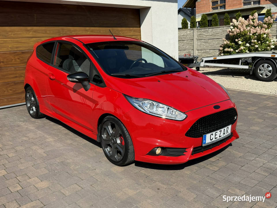 Ford Fiesta 16 ST 182 fotele Recaro z Niemiec Konradów