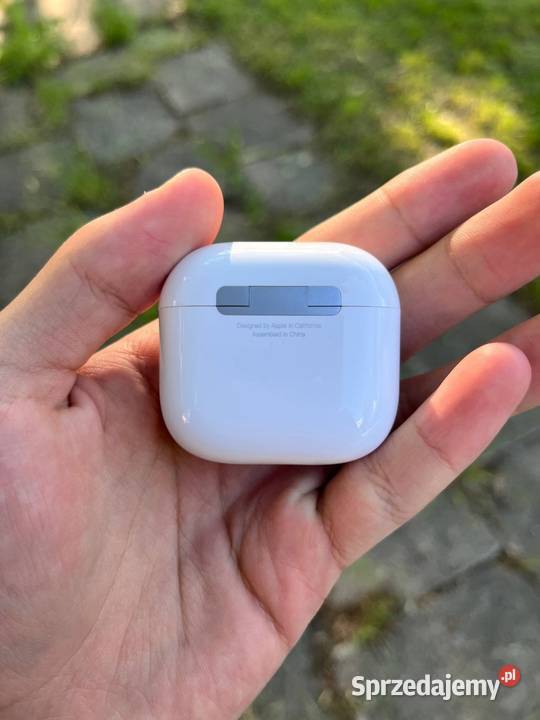 Słuchawki AirPods 4 Wałcz