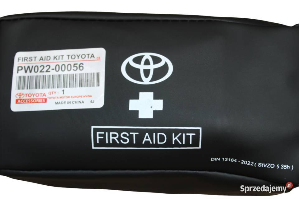 TOYOTA Apteczka samochodowa PW02200056 OE Kąty Wrocławskie sprzedam