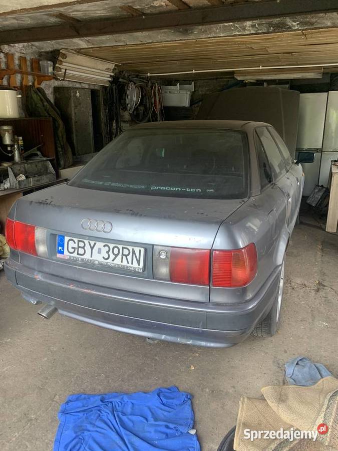 Audi B4 16 gaz dwie Broczyno
