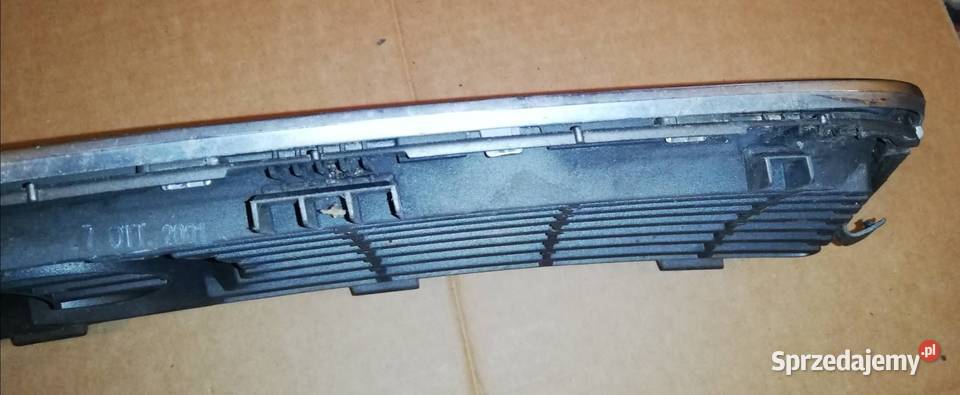 Grill Audi S4 B5 A4 B5 8D0 853 651 AA podkarpackie Sanok