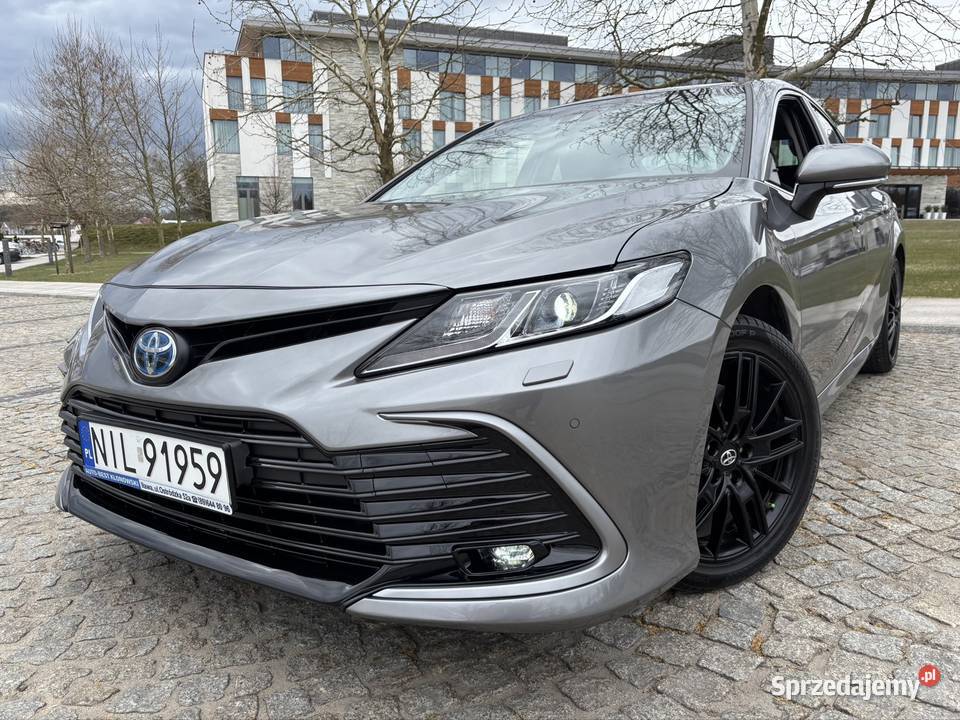 Toyota Camry 25 hybryda 218 Prestige 32000 Salon radio Iława