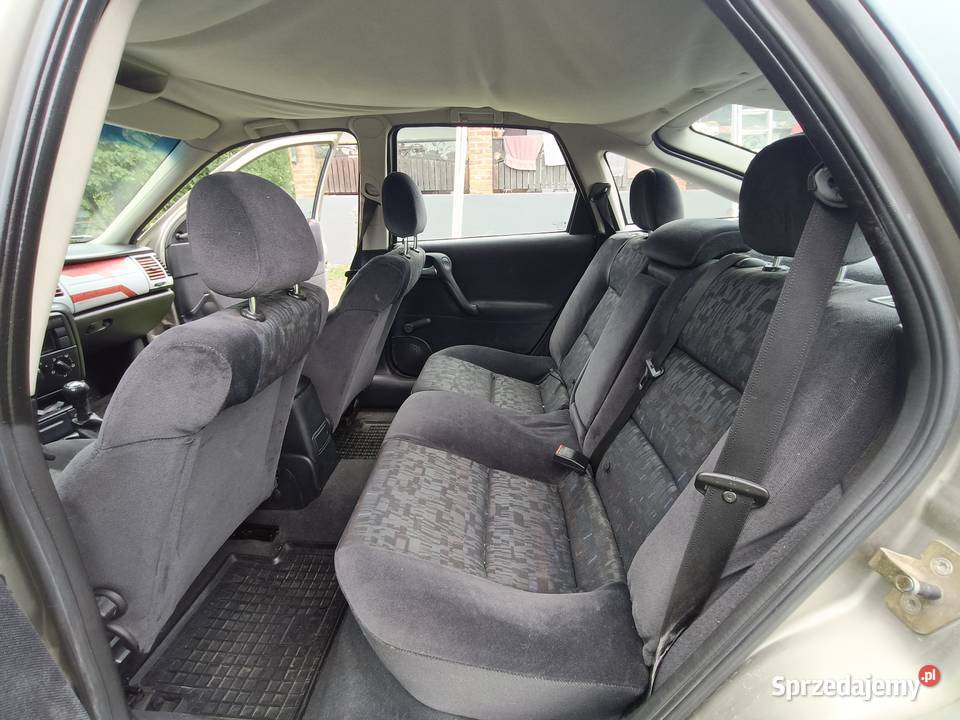 Opel Vectra 16 dwa komplety opon alufelgi Tomaszów Lubelski