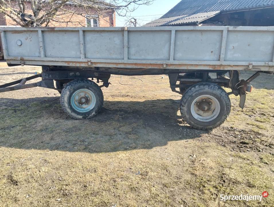 Sprzedam przyczepę i rozrzutnik Ostrów