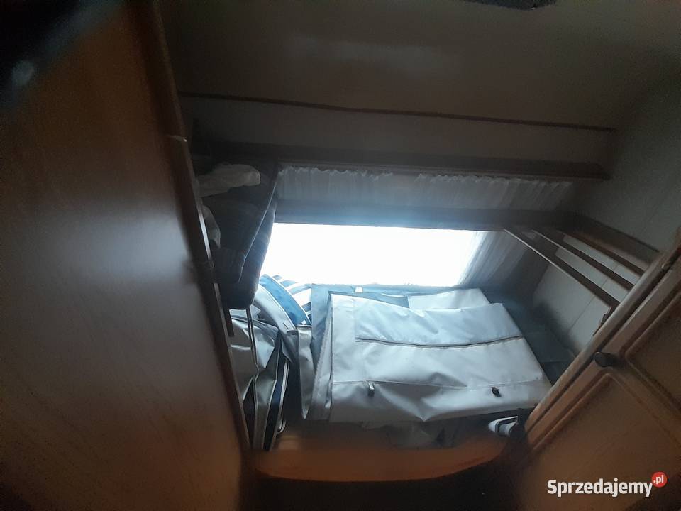 Przyczepa kempingowa z przedsionkiem transport Sieradz