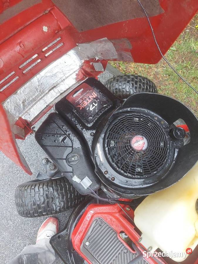 Traktorek kosiarka pompa oleju briggsstratton 17 Blizne
