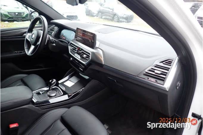 BMW X4 2024 199800 ccm 184 automatyczna Warszawa