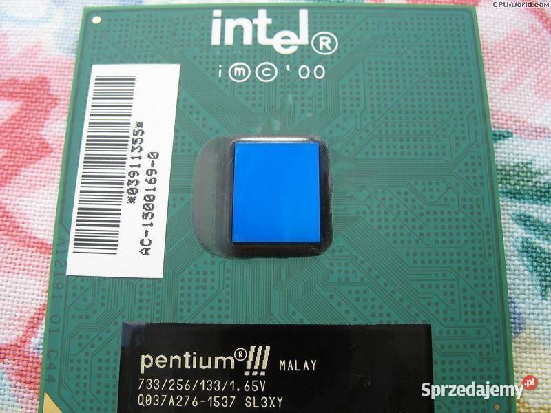 Intel Pentium III 733256133 SL3XY Socket 370