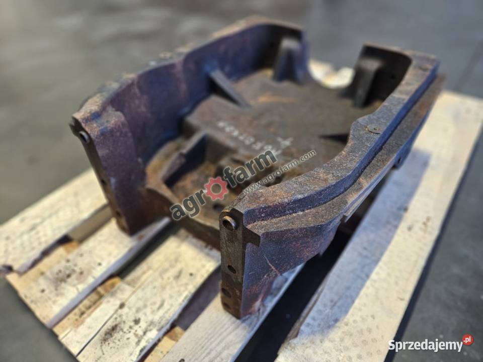 Wspornik osi przedniej DeutzFahr Agroton 90