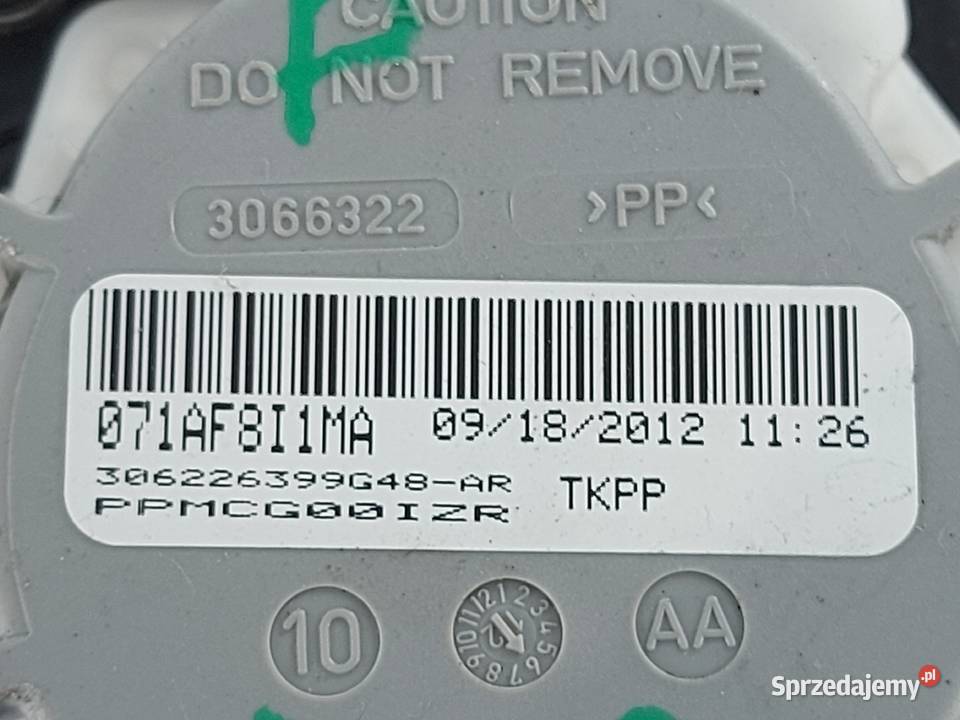 AUDI S4 B8 13r pas bezpieczeństwa prawy przód