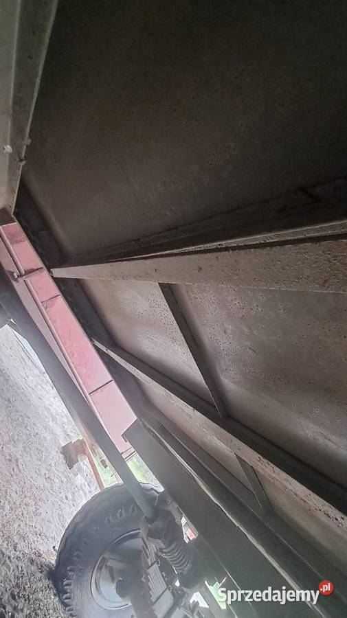 Sprzedam rozrzutnik 2osiowy nieuszkodzony świętokrzyskie