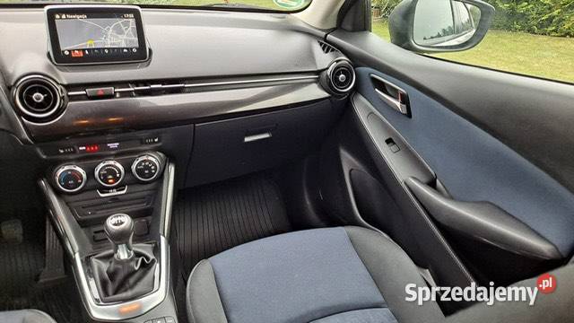 Mazda 2 2016r 15 90 stan serwisowana w ASO 2 Gorzów Wielkopolski sprzedam