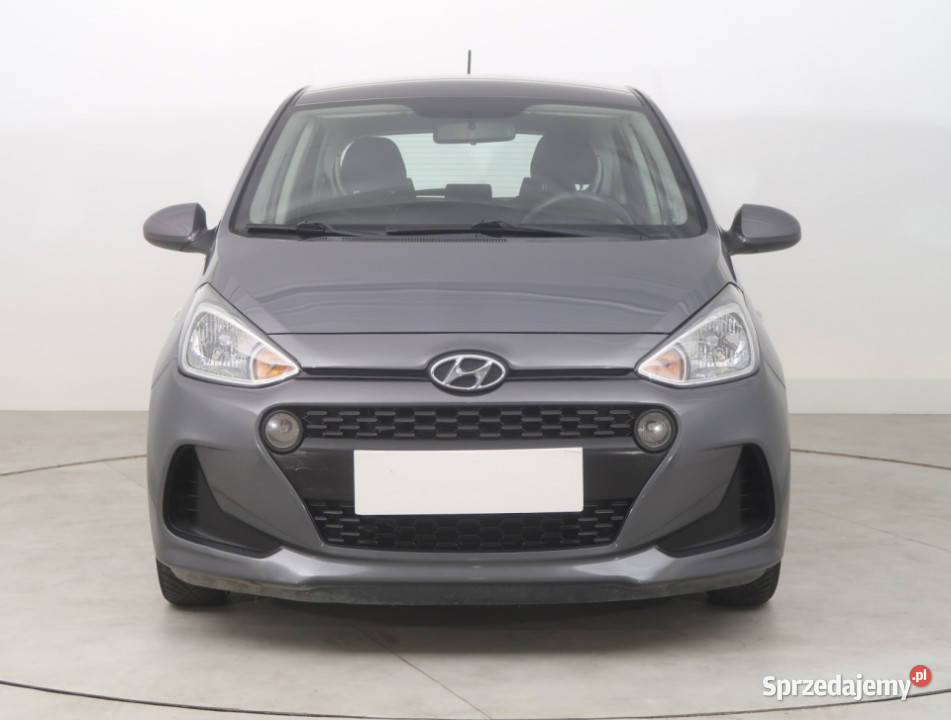 Hyundai i10 10