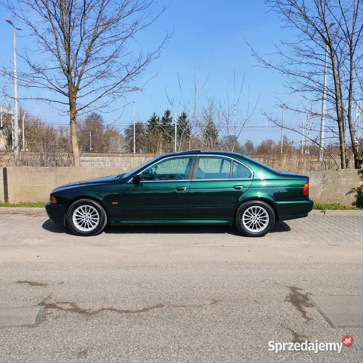 BMW 525iA 2001 192KM pomorskie Warcz