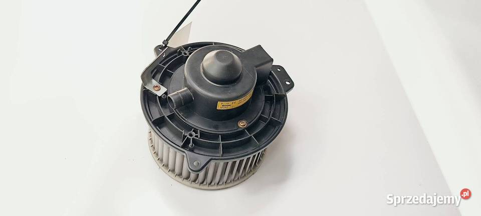 WENTYLATOR KABINOWY MAZDA 323 Lipno sprzedam