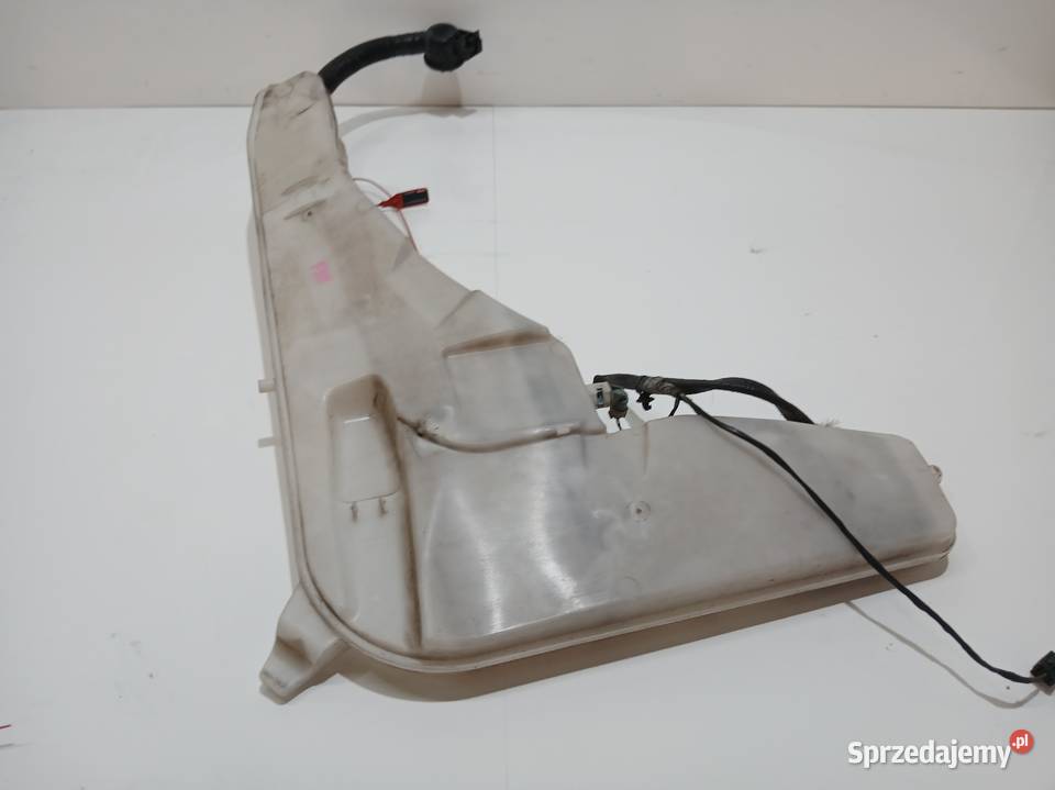 ZBIORNICZEK SPRYSKIWACZY BMW X3 F25 7213265 lubelskie Strzyżewice sprzedam
