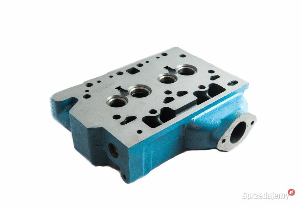 Głowica cylindrów silnika B6000 ZL600 Tajęcina