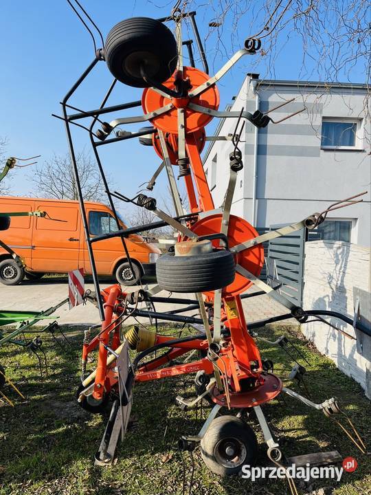 Przetrząsarka Fella th 5204 th 680 nie Kuhn Fella