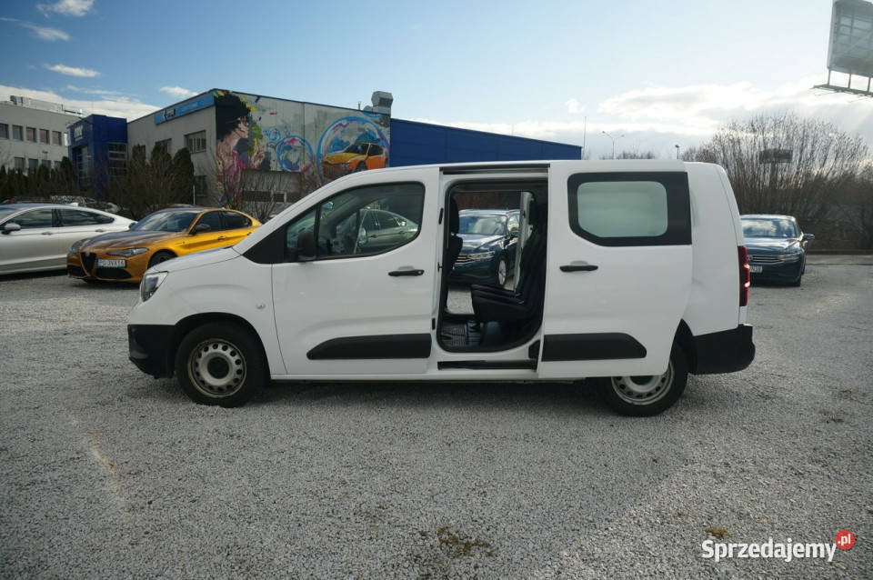 Opel Combo 15 CDTI131 Cargo XL 24t Essential diesel wielkopolskie Poznań sprzedam