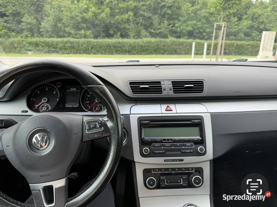 Volkswagen Passat 2010 1598cm3 Nowe Miasto Lubawskie