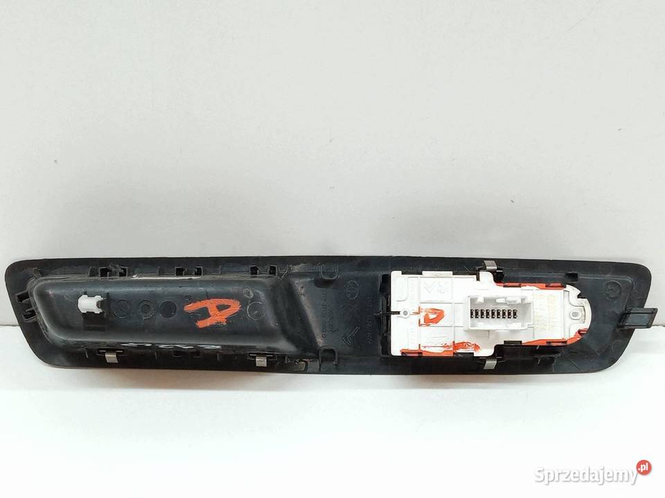 PRZEŁĄCZNIK SZYB LUSTEREK LEWY 9809179477 Toyota