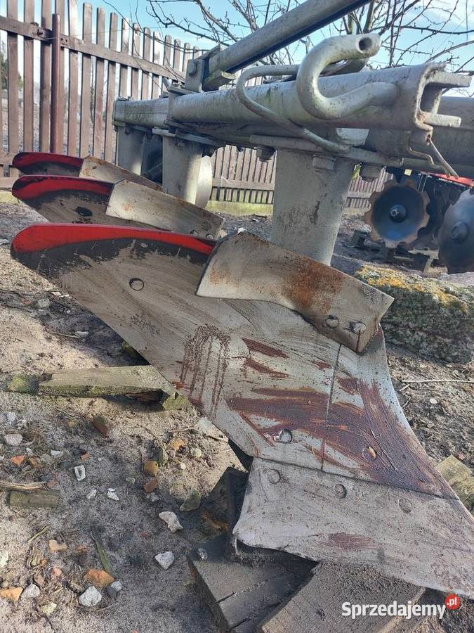 pług 3 skibowy zagonowy odnowiony Chocz