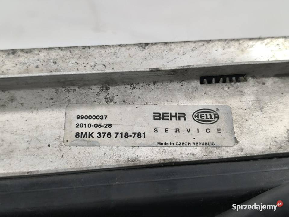 PAS PRZEDNI CHŁODNICE VW TOUAREG 25 7L0121203F Wentylatory chłodnic klimatyzacji