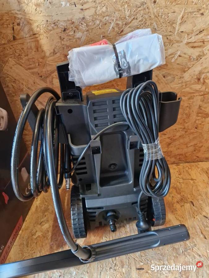 Myjka ciśnieniowa 2000W 200Bar AKCESORIA KD446 Głogowa sprzedam