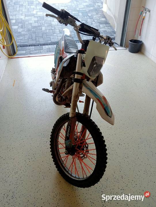 Sprzedam cross ASIX dt190 23 2024 idealny stan Tymbark