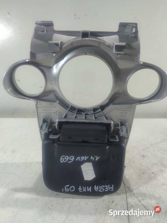 RAMKA OSŁONA PANELU FORD FIESTA MK7 8A6118D422 wielkopolskie