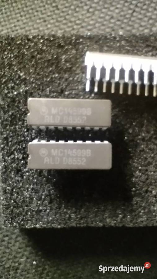 MC14599B MOTOROLA DIP18CERAM 8bit addressable Opole sprzedam
