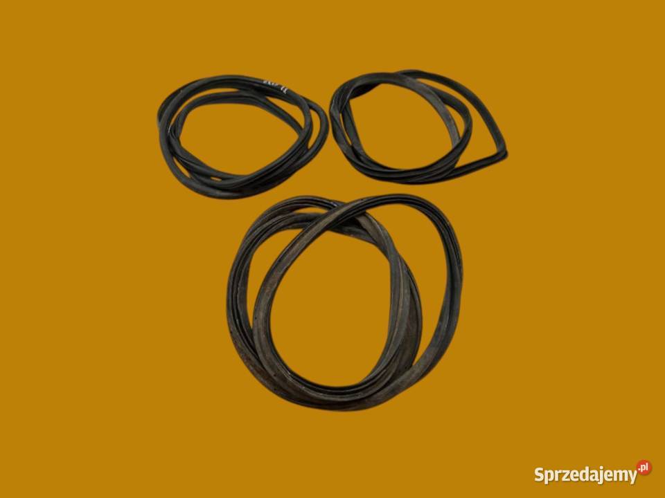 USZCZELKA DRZWI LEWY PRAWY TYŁ KLAPY 5D WNĘKI