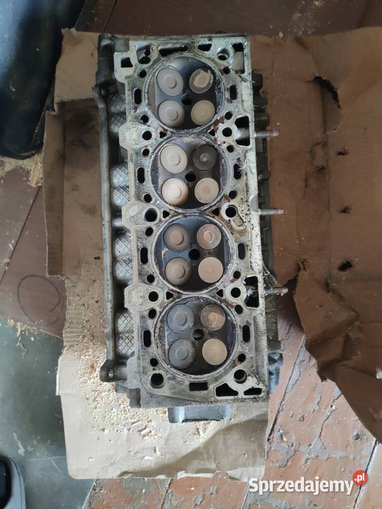 Glowica Kompletna Astra J 16 A16XER do Kraków