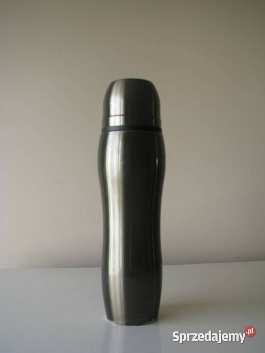 Mały stalowy termos turystyczny z kubkiem 04 l