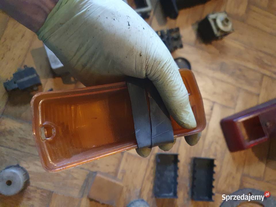 Klosze lamp Kierunkowskazów migaczy przednich mazowieckie Warszawa