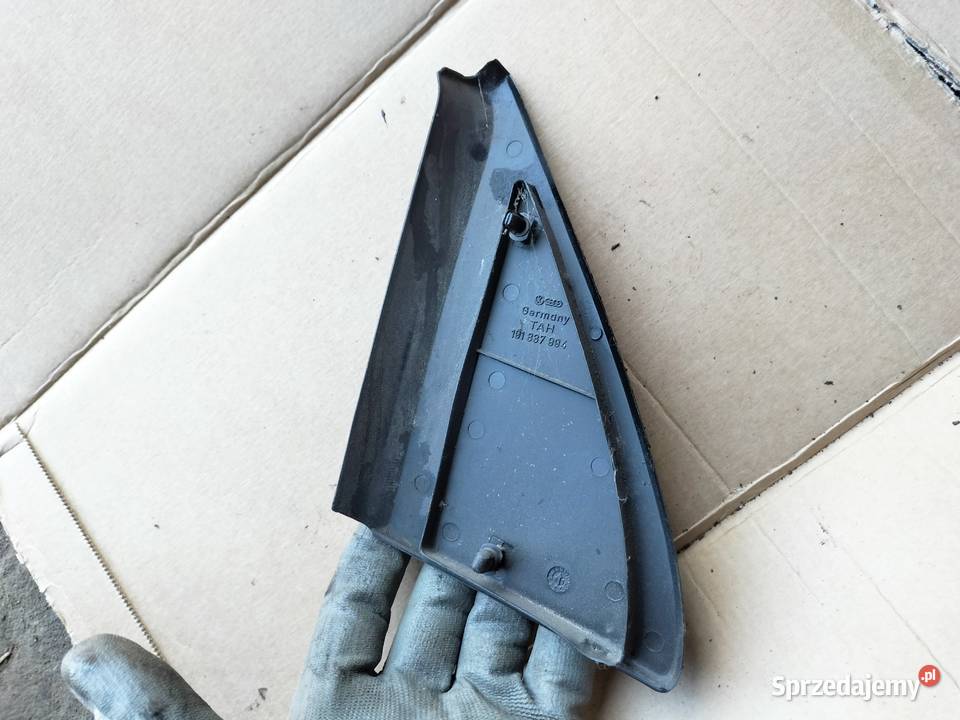 GOLF 2 JETTA 2 TRÓJKĄT ZAŚLEPKA OSŁONA Osłony i zaślepki lubelskie Kamień-Kolonia