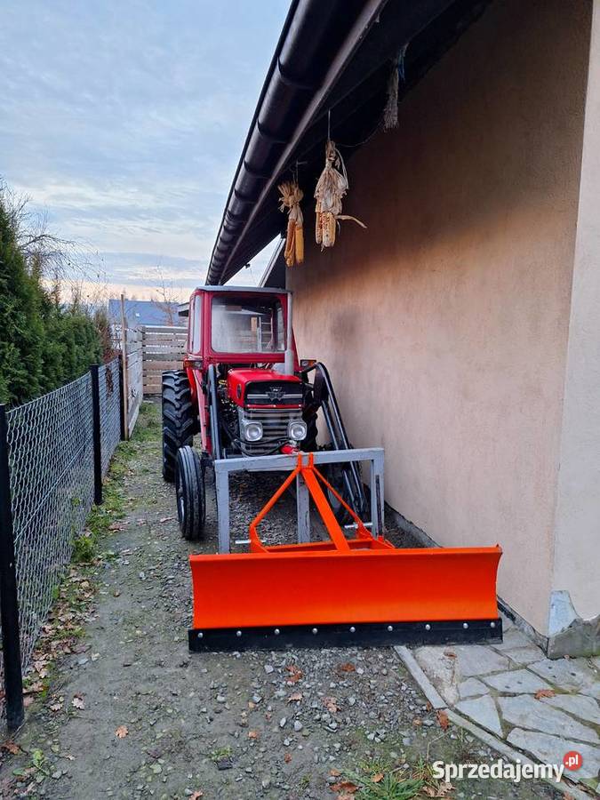 Massey ferguson 130 z turem Lipinki