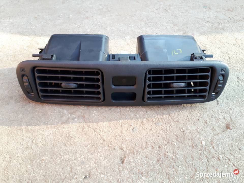 Kratka środkowa nawiewu Corolla E11 osobowe Sandomierz